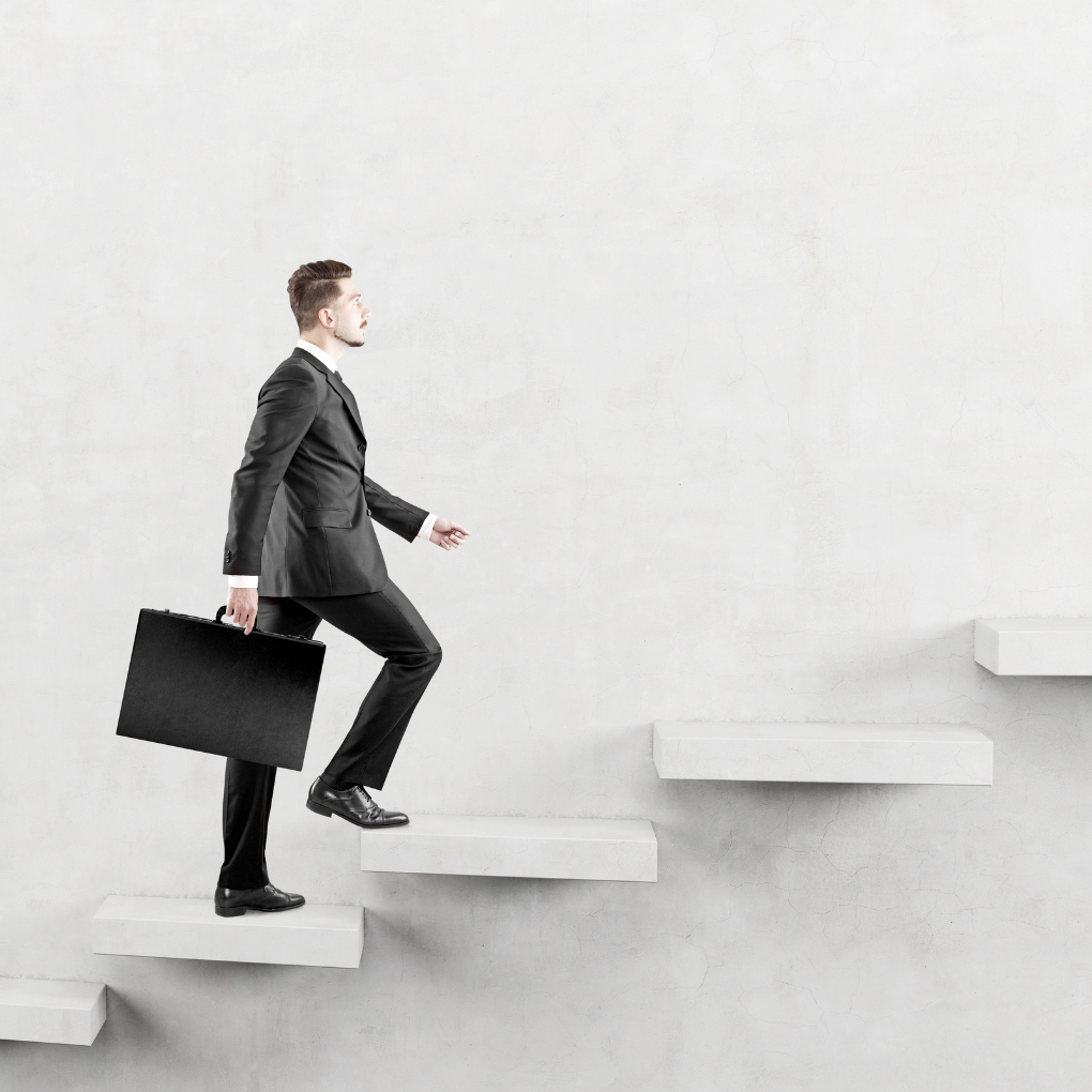 a leader achieving success path 